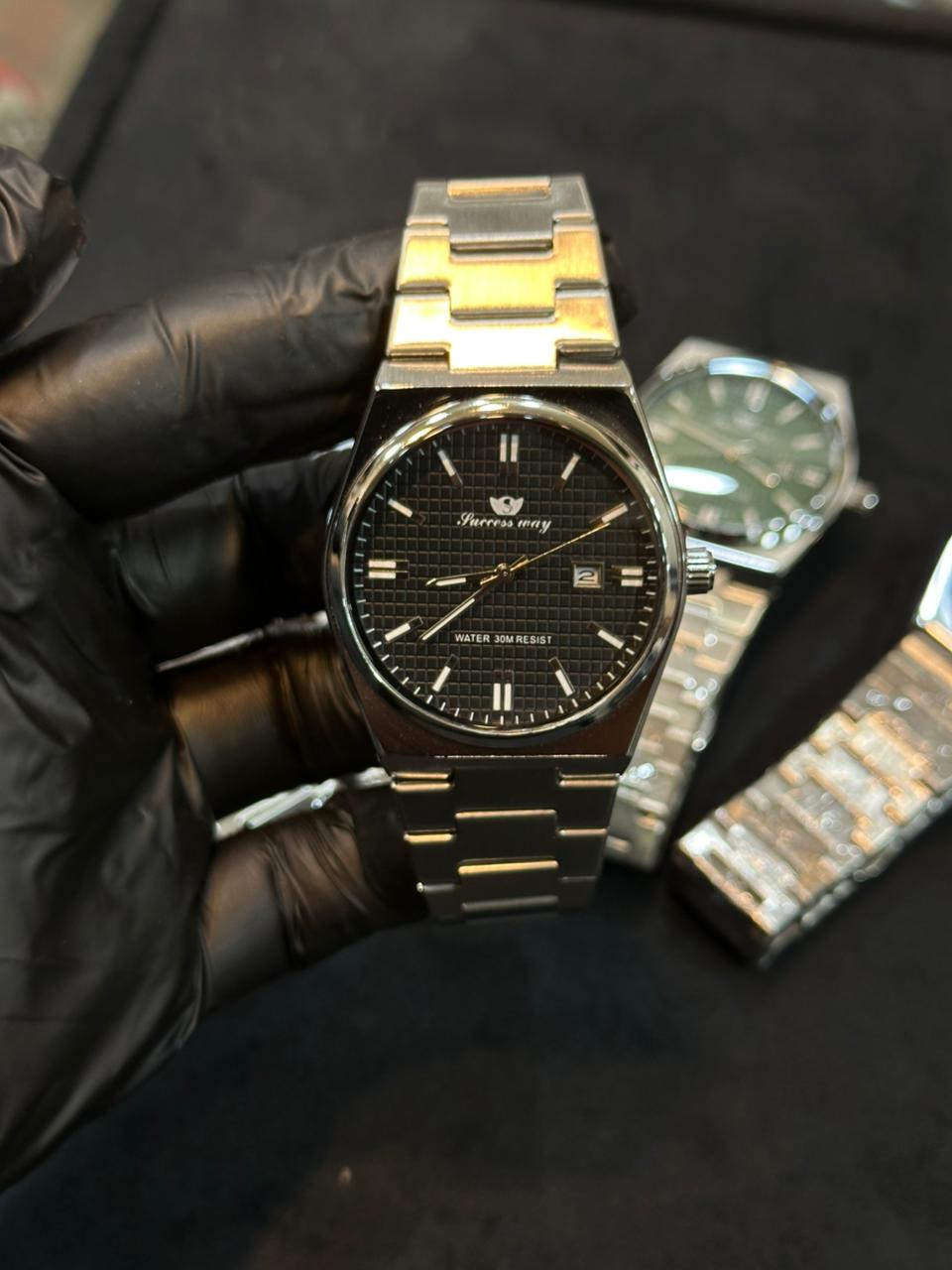 Successway orignal 2025 first check then pay
Date working waterproof 100%
1 year warranty